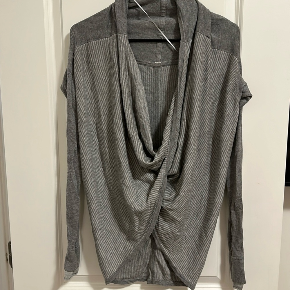 Lululemon Knit Shawl Top